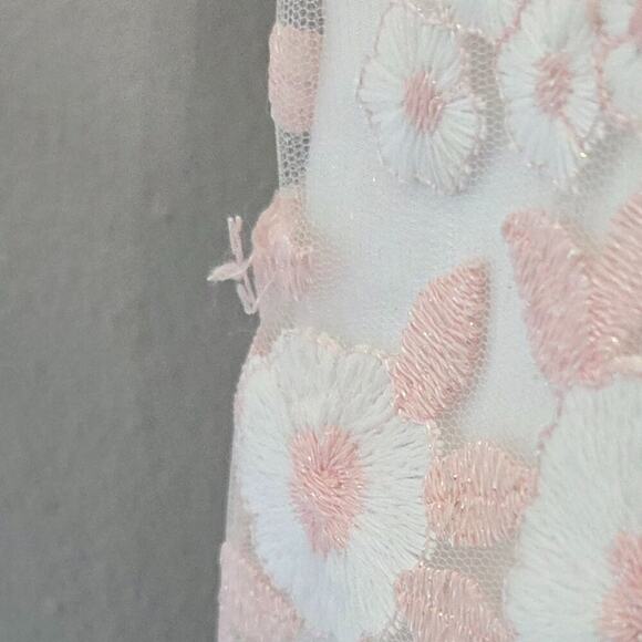 American Princess White Dress Girl Sz 7 Embroidered Florals, Pearls, Flower Girl - Picture 12 of 12
